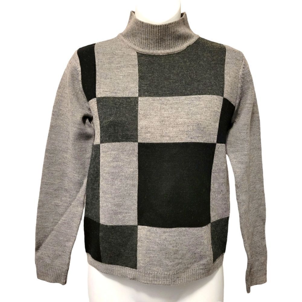 2/$20 Y2K Black & Grey Wool Knitted Sweater 30% Wool Size: Small
